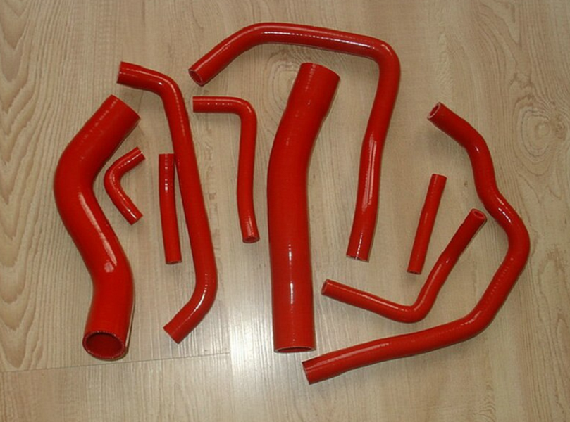 Sada silikonových hadic Toyota Land Cruiser HDJ80 4.2