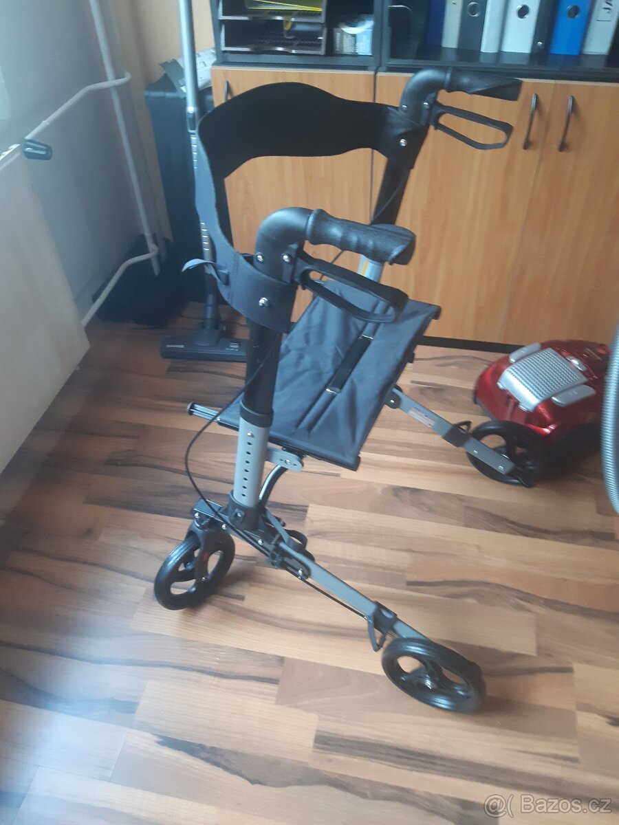 Chodítko pro seniory