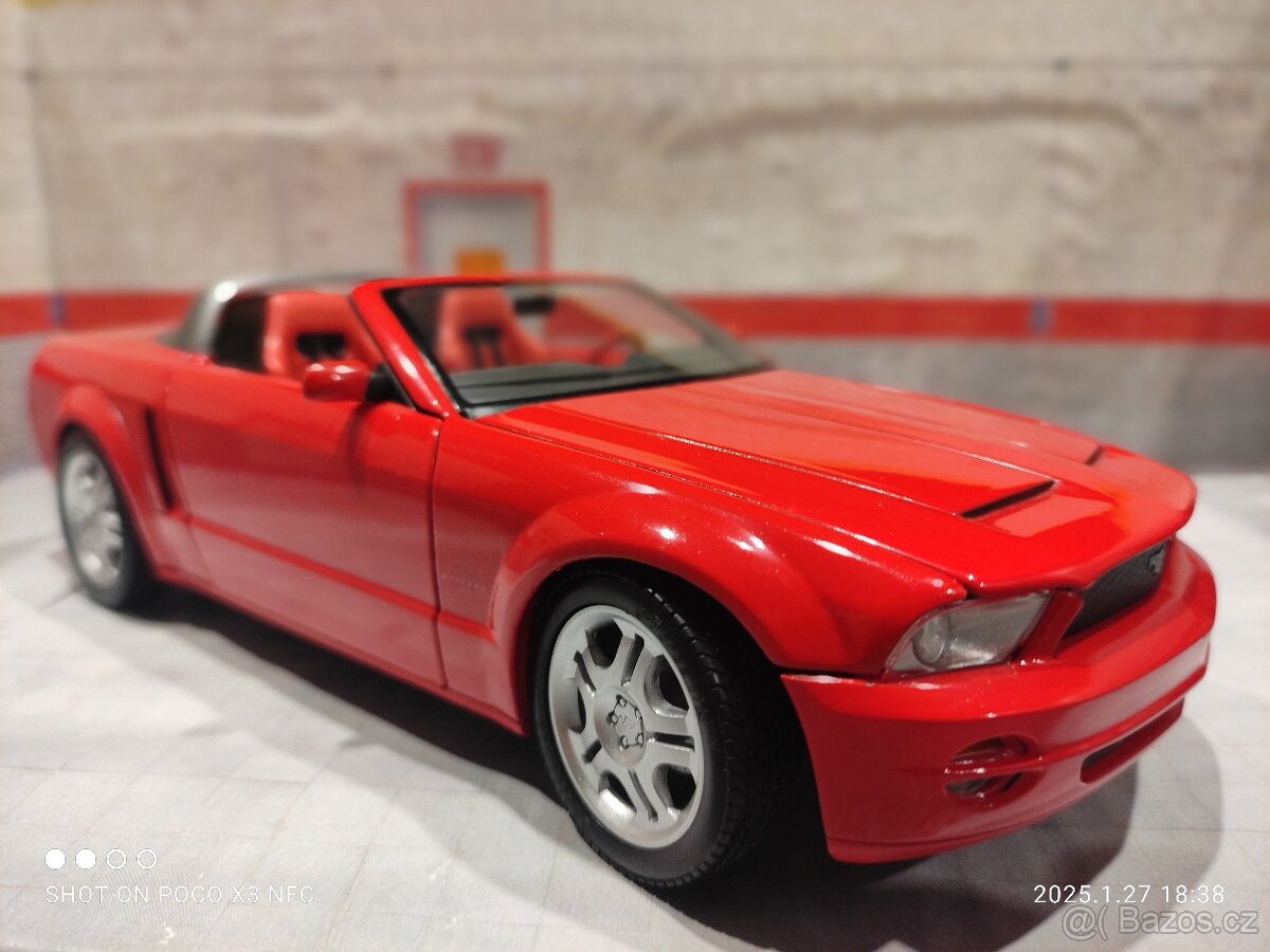Ford mustang Cabrio 1:18