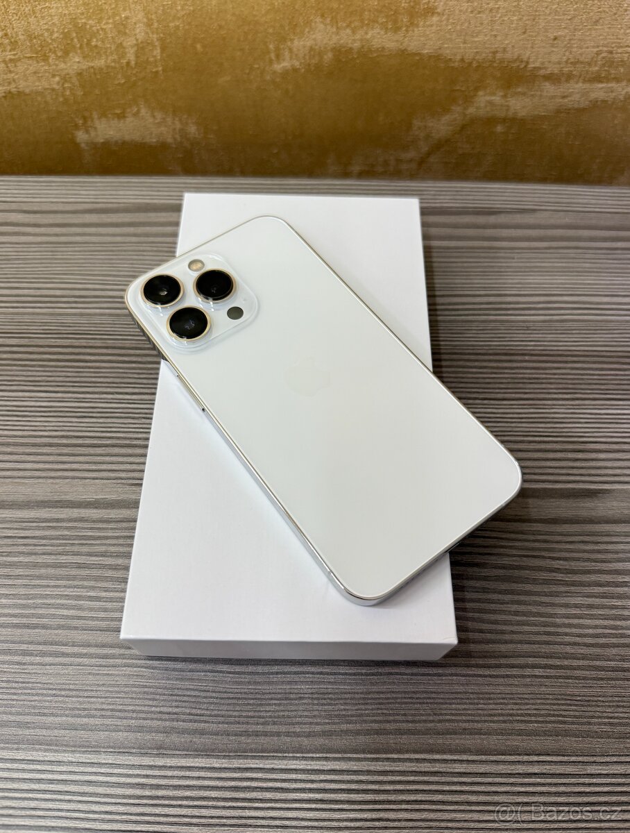 Apple iPhone 13 Pro 128GB stříbrný, baterie 100%