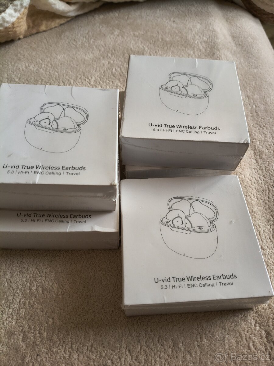 Nová bezdrátová sluchátka bluetooth 5ks