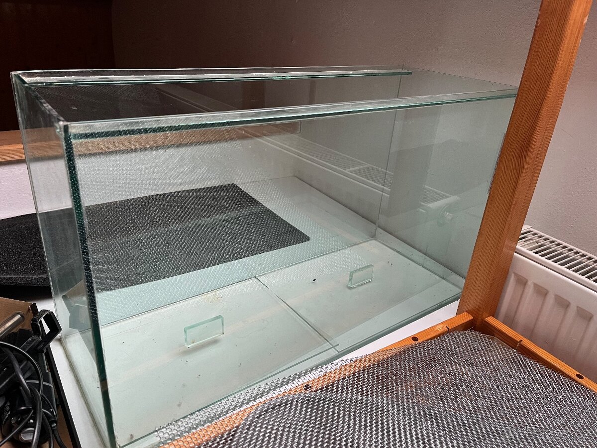 Akvárium 27 x 41 x 70