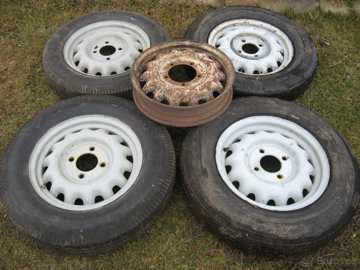Kola 16" , kolové matice M16