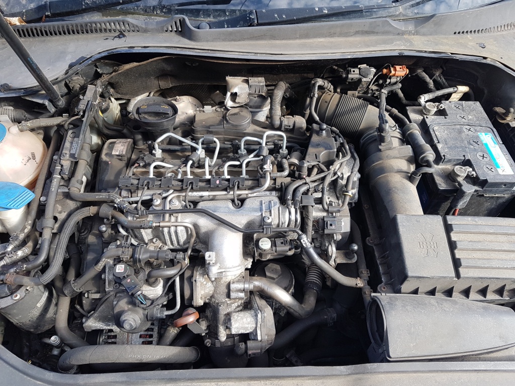 /// Motor Volkswagen 2.0 tdi CBD 103kw ///