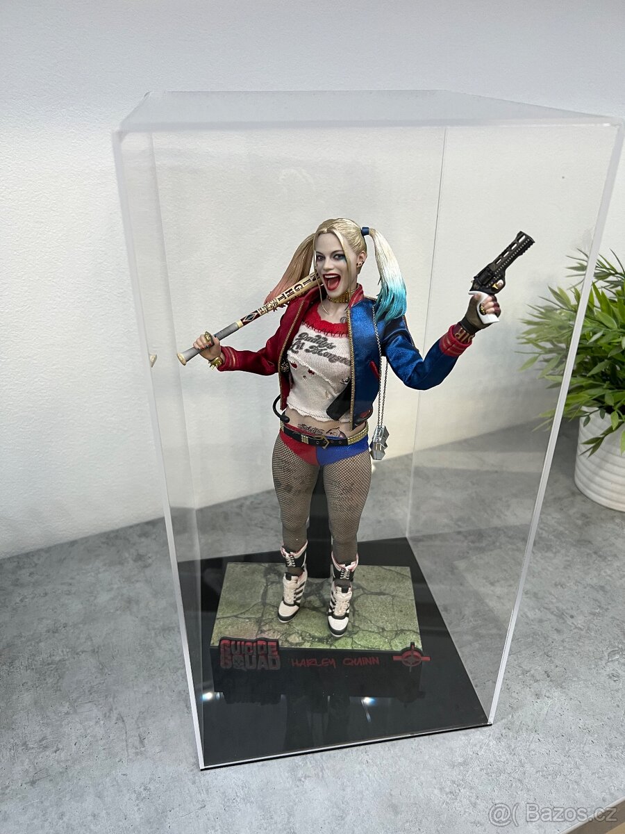 Harley Quinn hot toys , sideshow