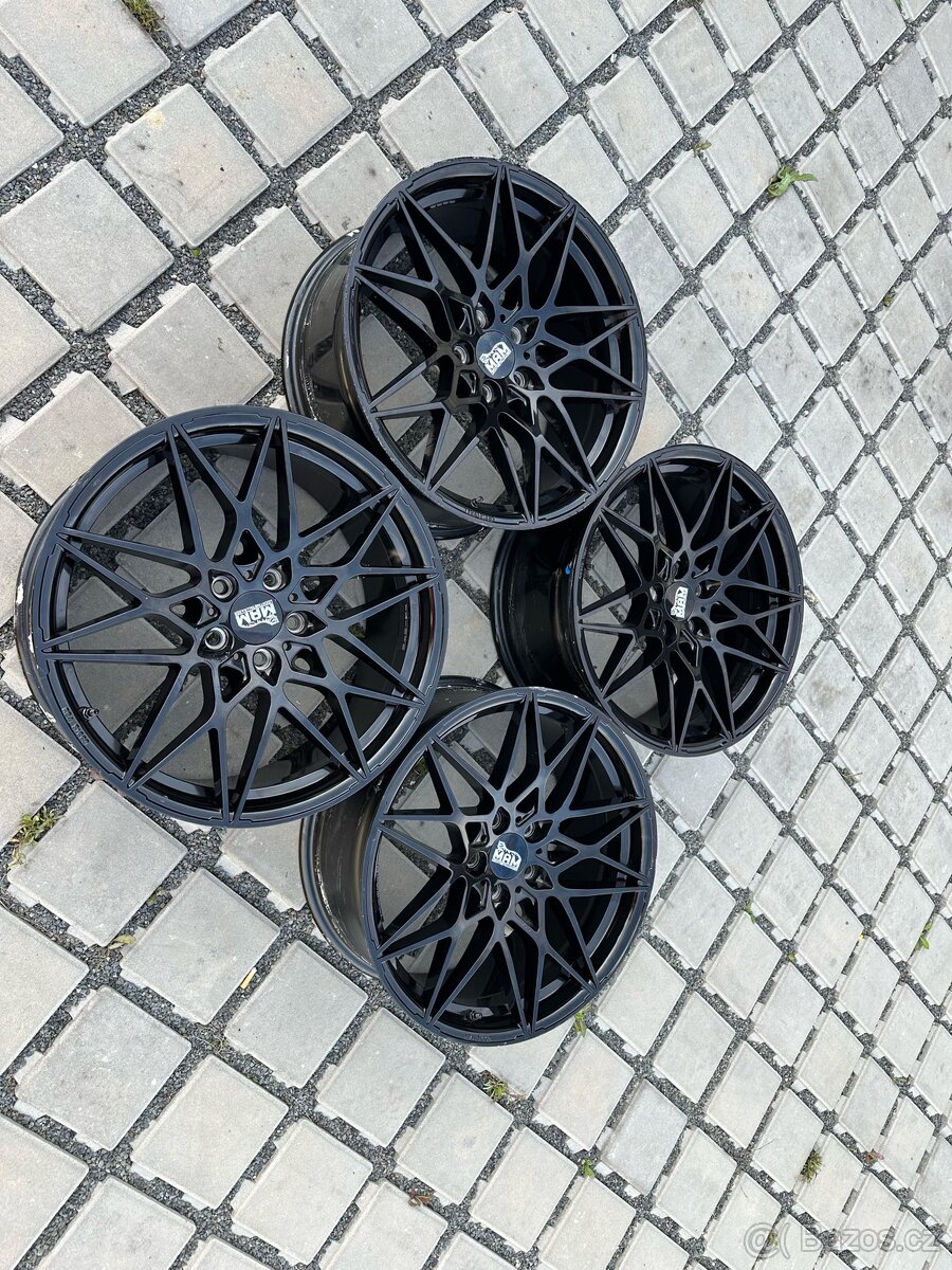 Alu kola MAM B2 5x112 R19