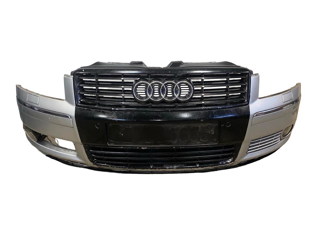 Přední nárazník stříbrná metalíza LY7W Audi A8 4E D3 2005