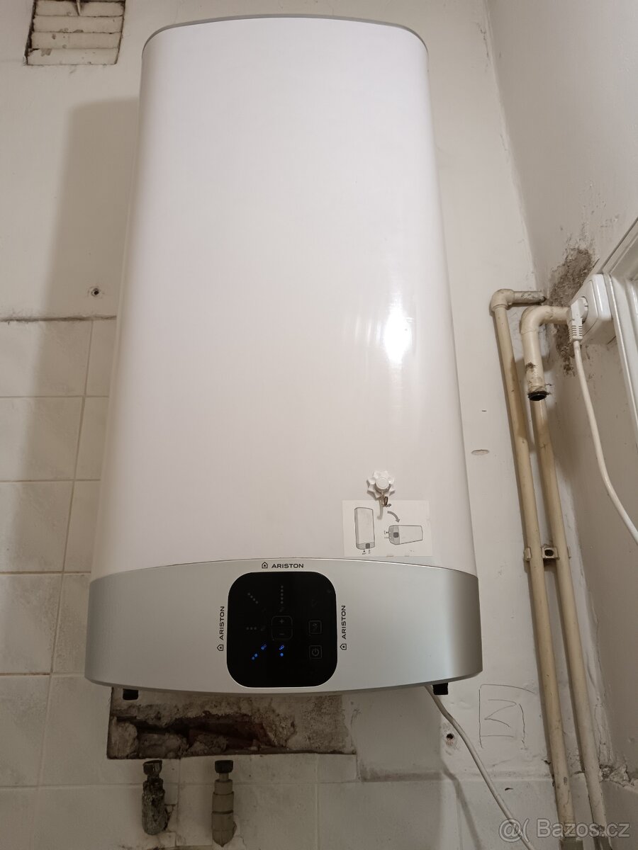 bojler ariston elektricky