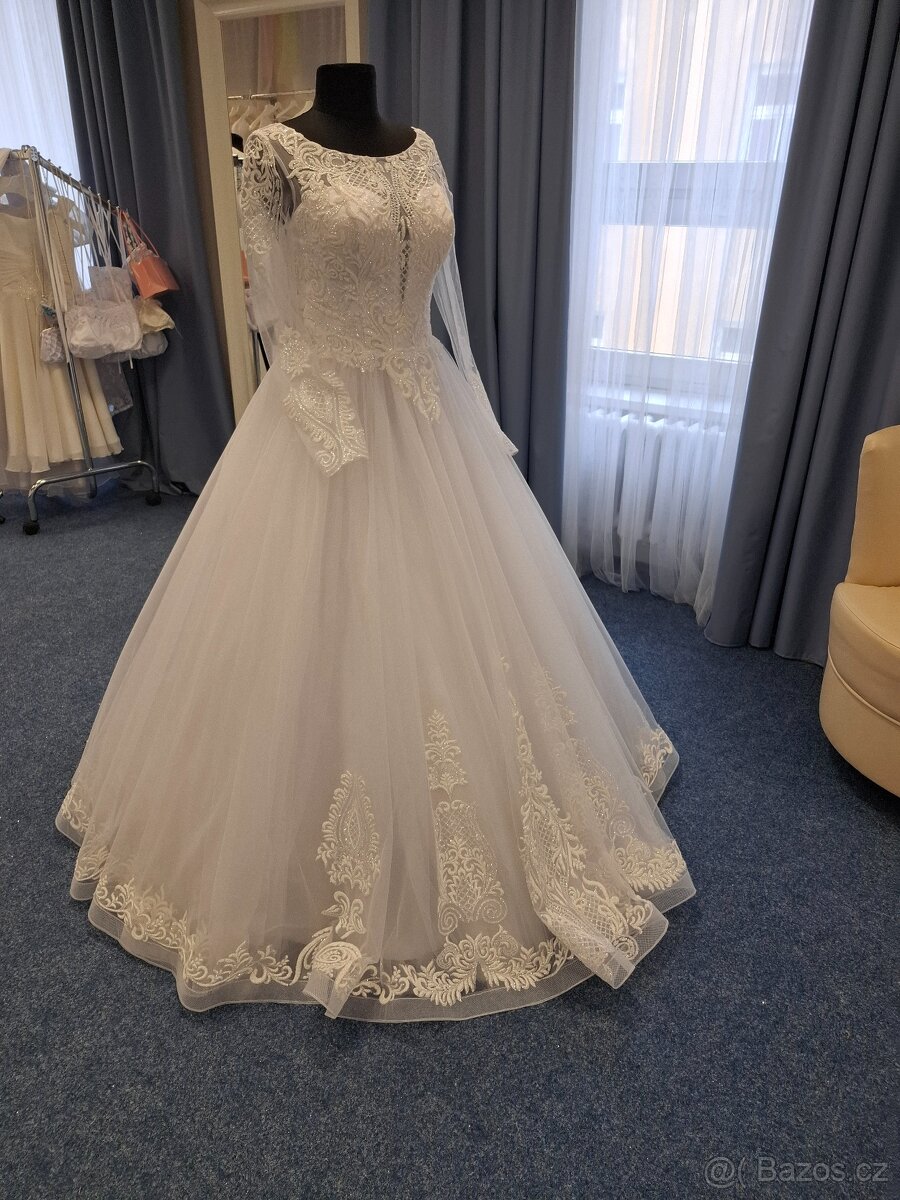 Svatebni saty velikost 40