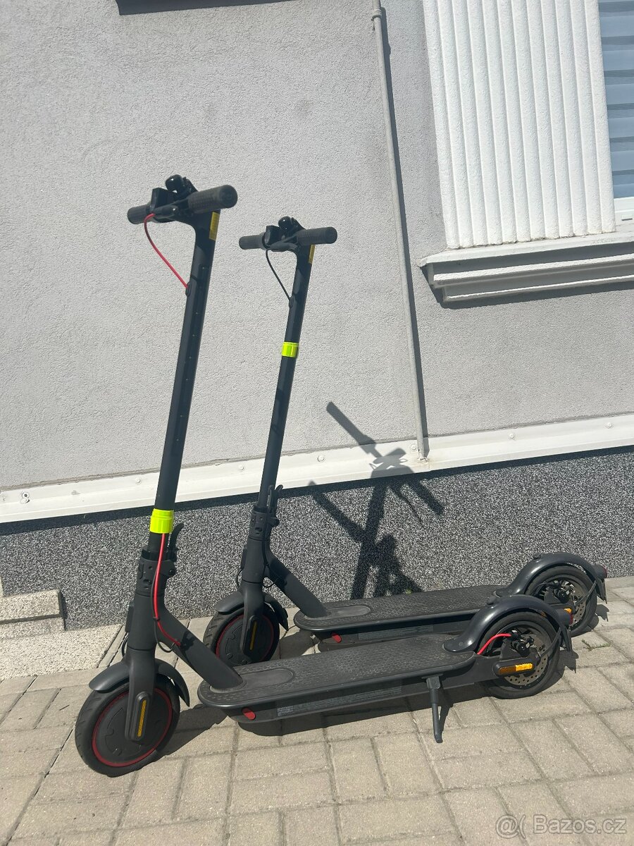 PRODÁM 🛴‼️2ks ELEKTROKOLOBĚŽKY Xiaomi Mi Scooter Pro 2 E.