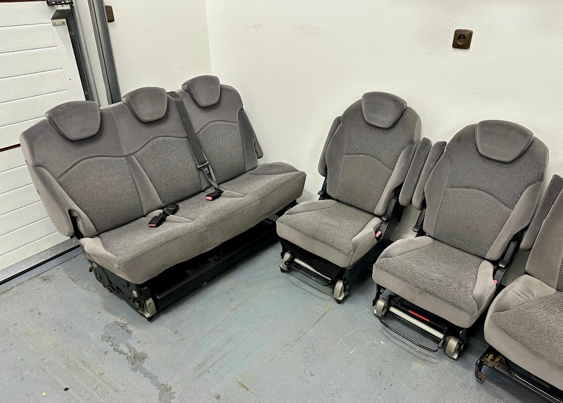 Fiat Scudo sedačky a komplet interiér
