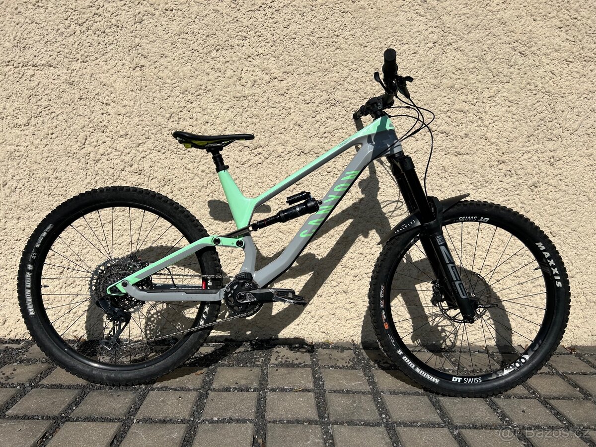 Canyon Torque CF 7(2021). Velikost L. 27,5.