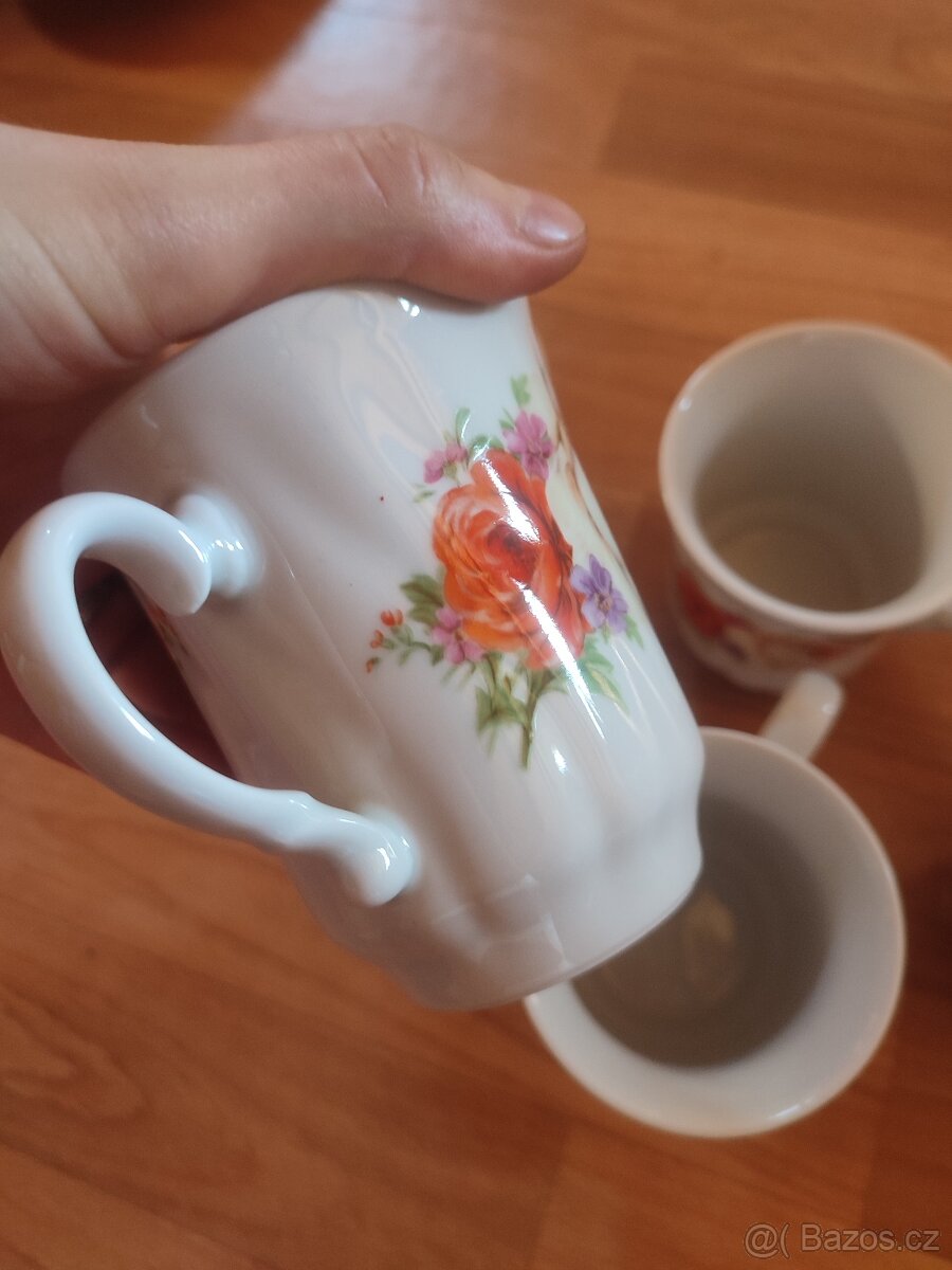 Porcelánové hrnky THUN