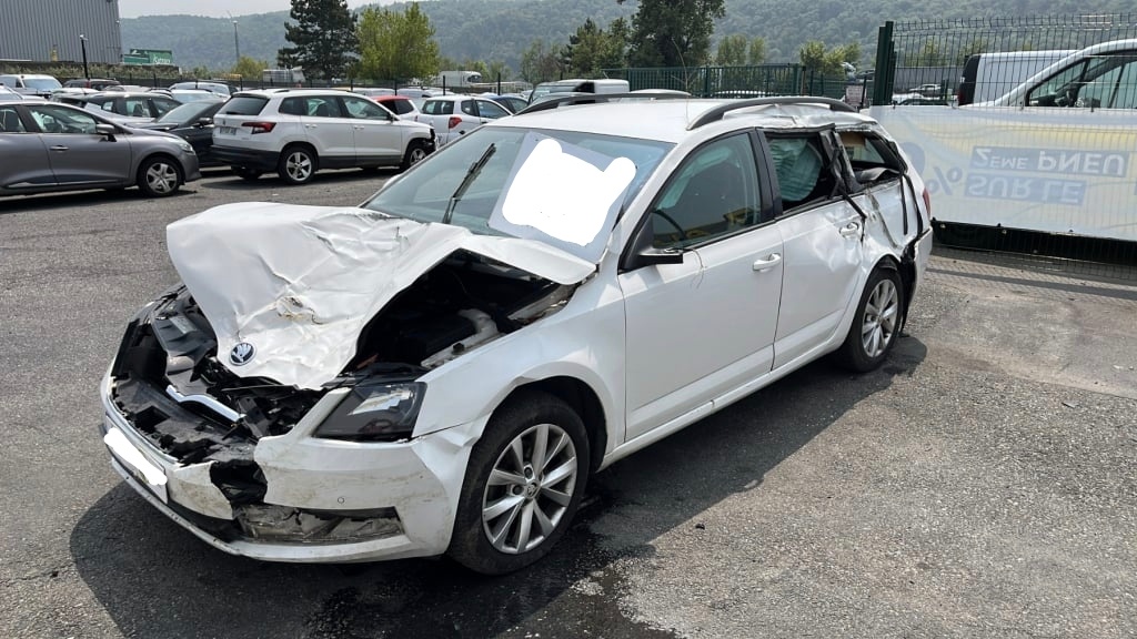 Škoda Octavia 3, 2,0 TDI 110 kw DSG 12/2017
