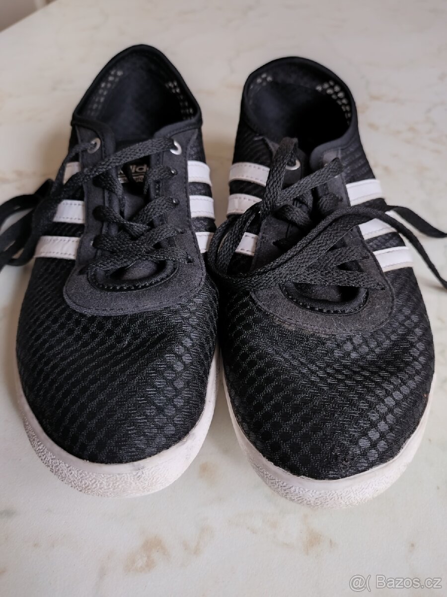 Tenisky Adidas 37