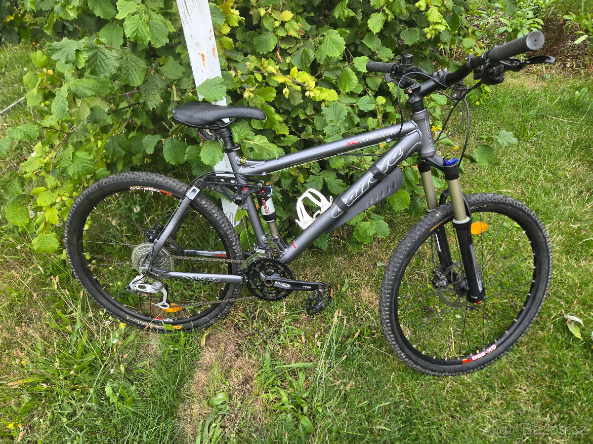 Carrera Zelos 21", kola 26"