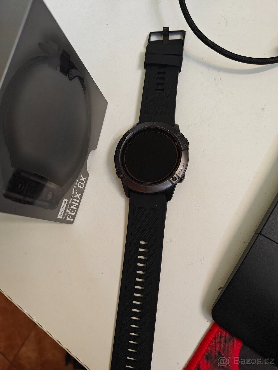 Garmin fénix 6X Pro Solar/Titanium Carbon Gray DLC/Black