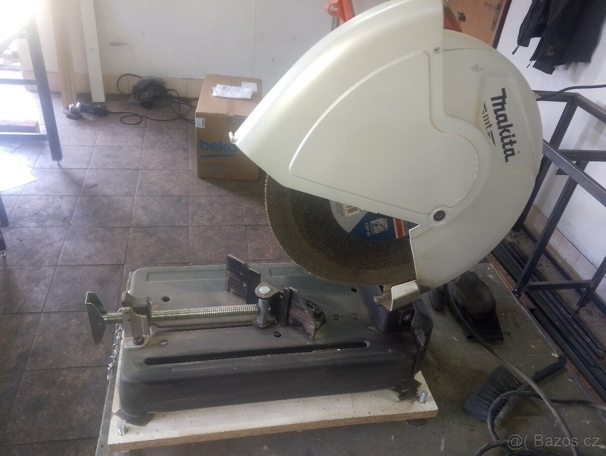 MAKITA MAKTEC M2401