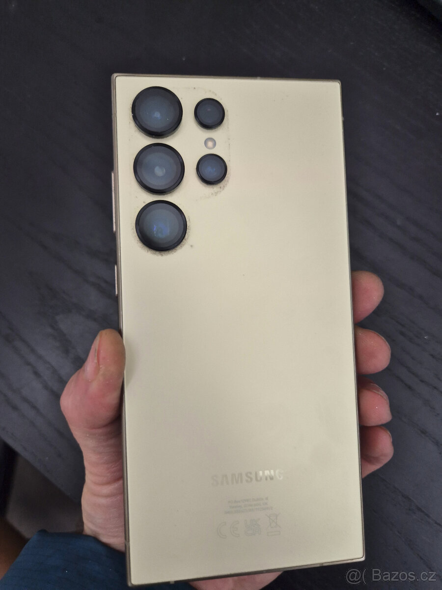 Samsung S24 Ultra 512 GB ve výborném stavu - Brno