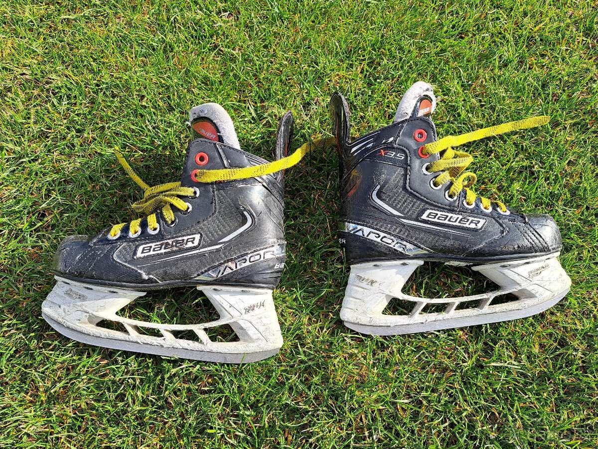 Brusle lední - BAUER VAPOR X3.5, velikost 33,5