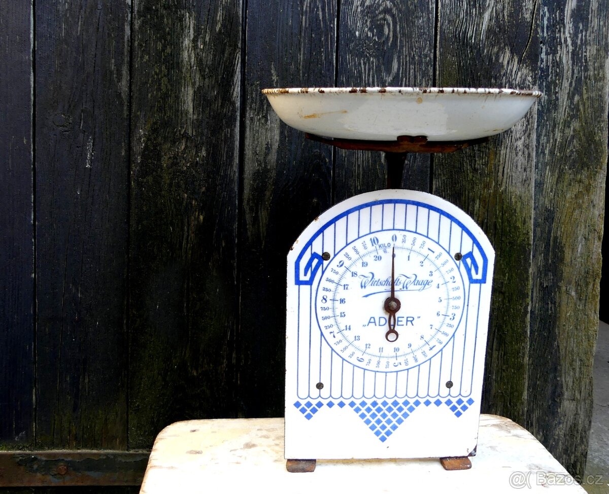 Starožitné kuchyňské jednomiskové váhy, smalt