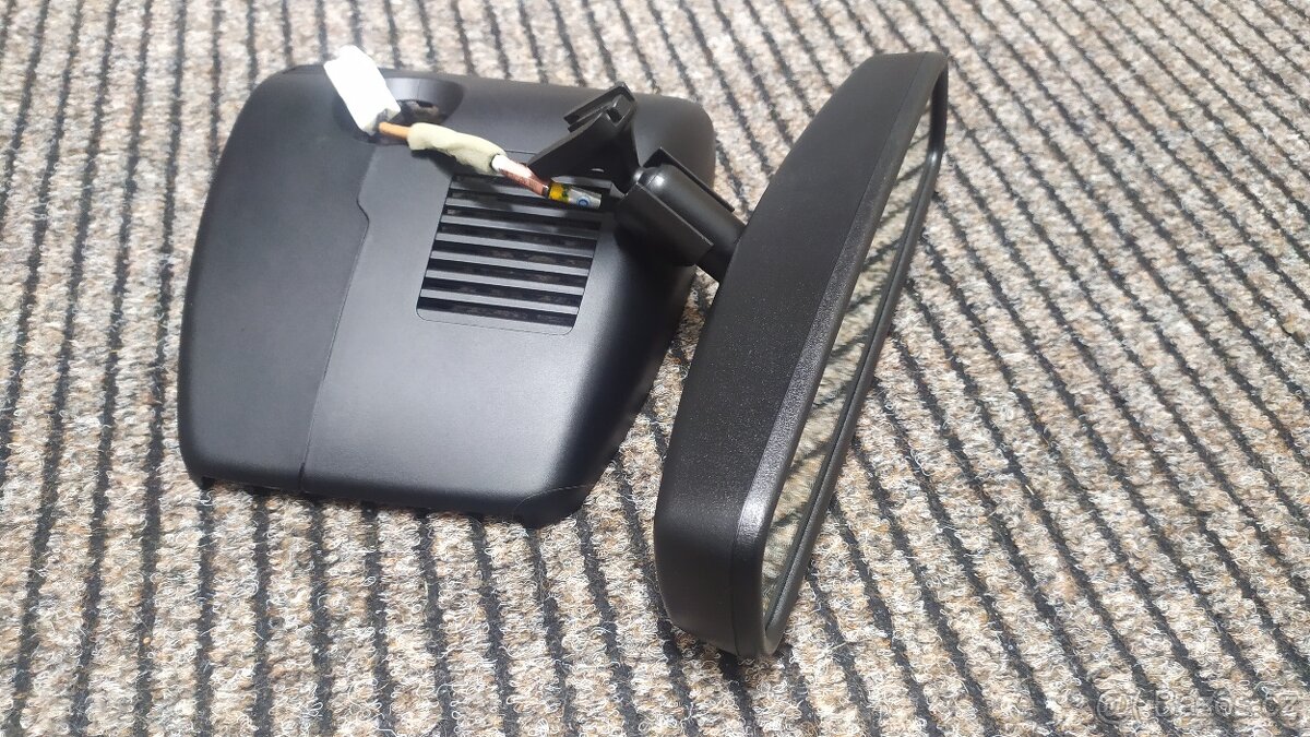 Prodám automatické vnitřní zrcátko Mazda cx5 2017-