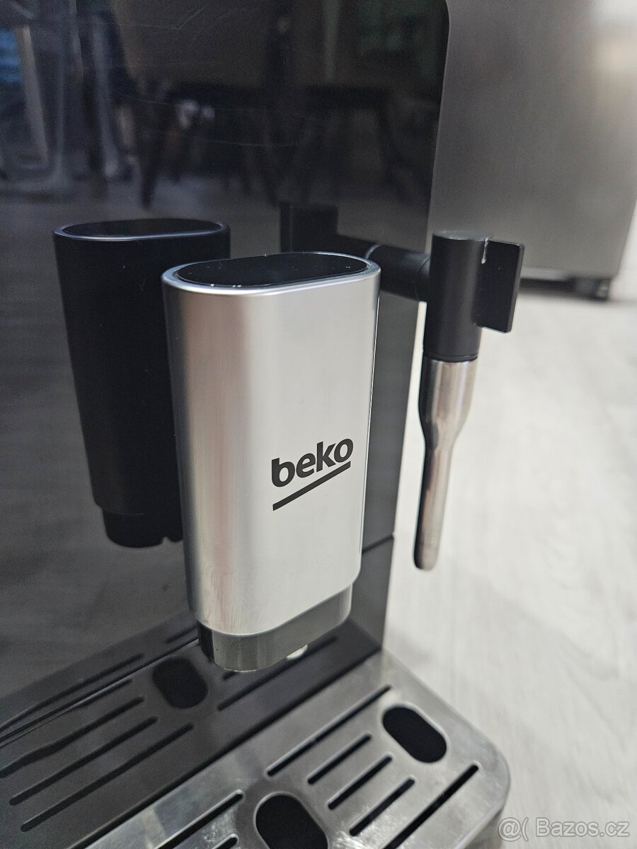 Automaticky kavovar BEKO