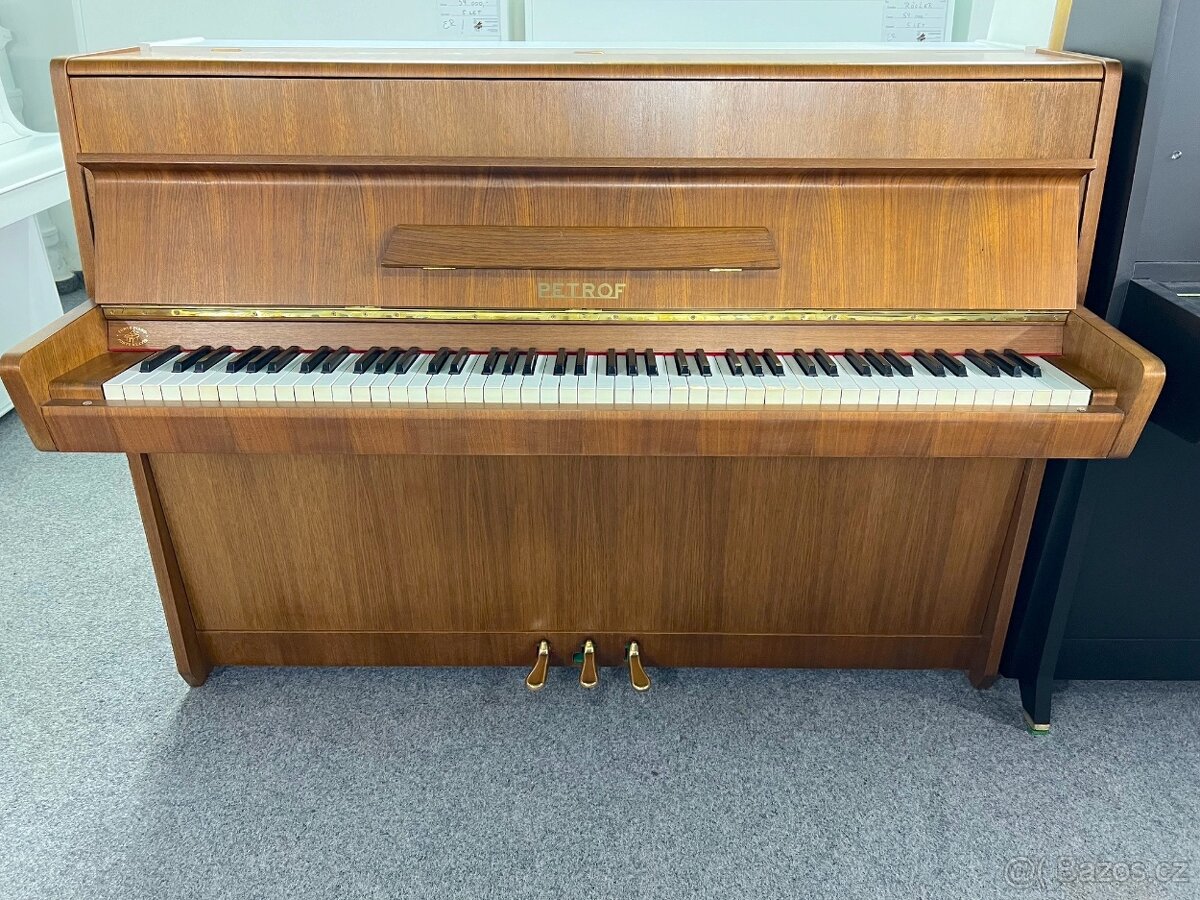 Klavír - české piano Petrof 108PH