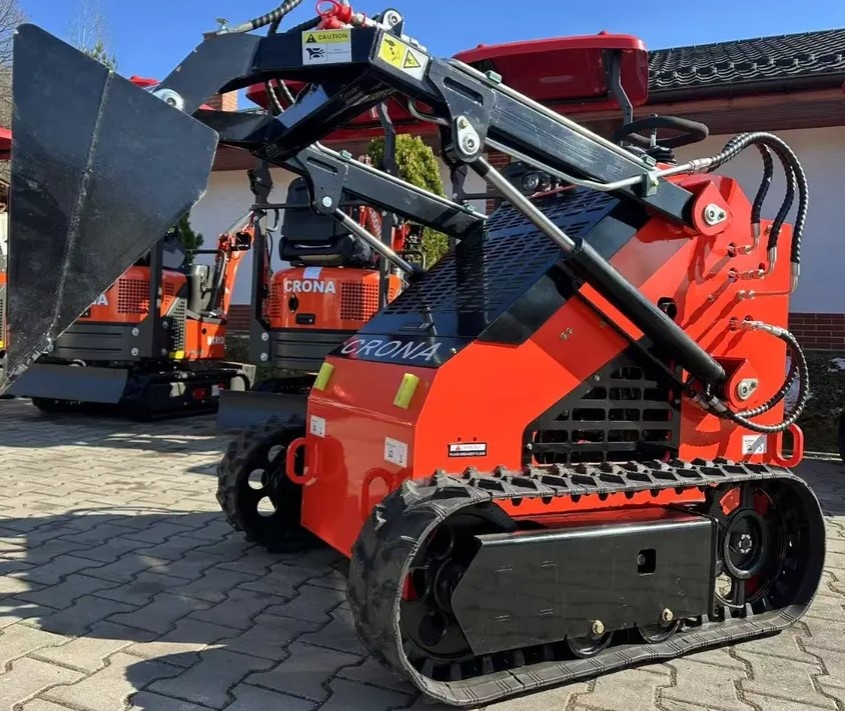 Kolový nakladač, smýkový mininakladač