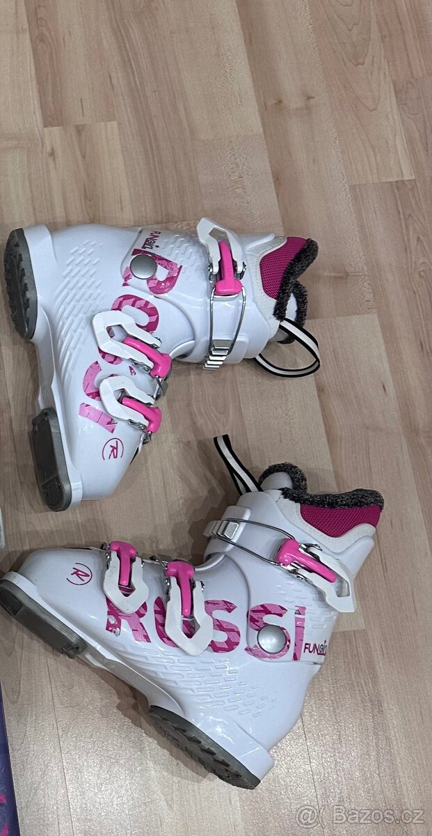 Rossignol divci lyzarskeboty 20,5