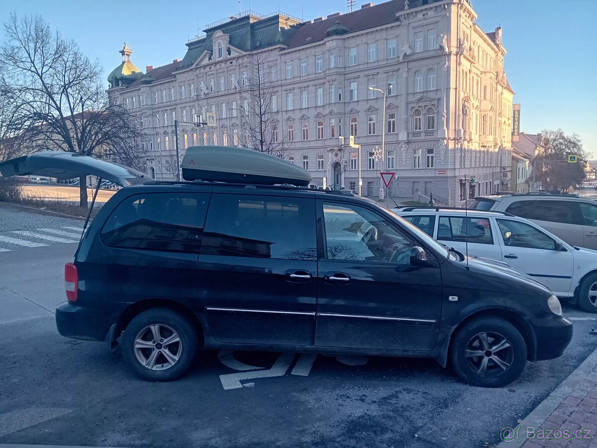 Prodám Kia Carnival