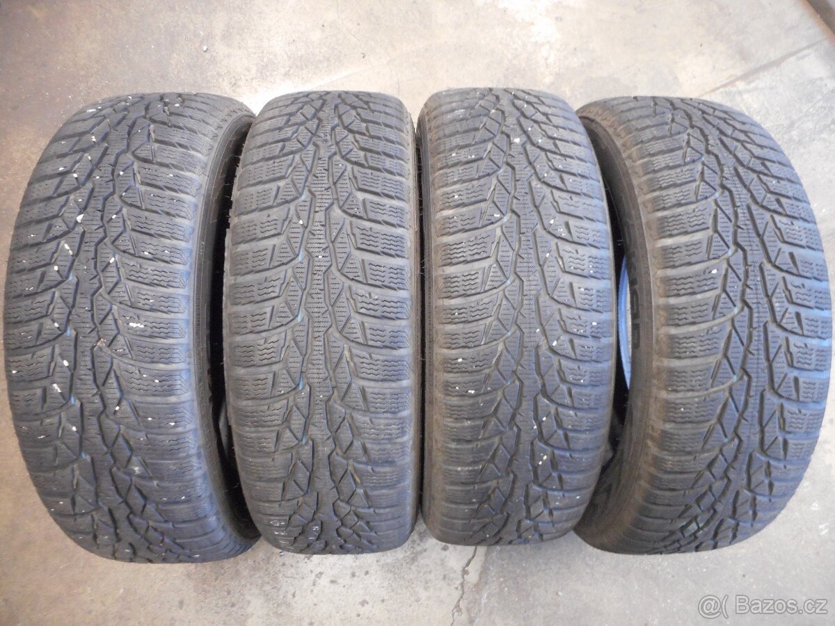 175/65R15 84T