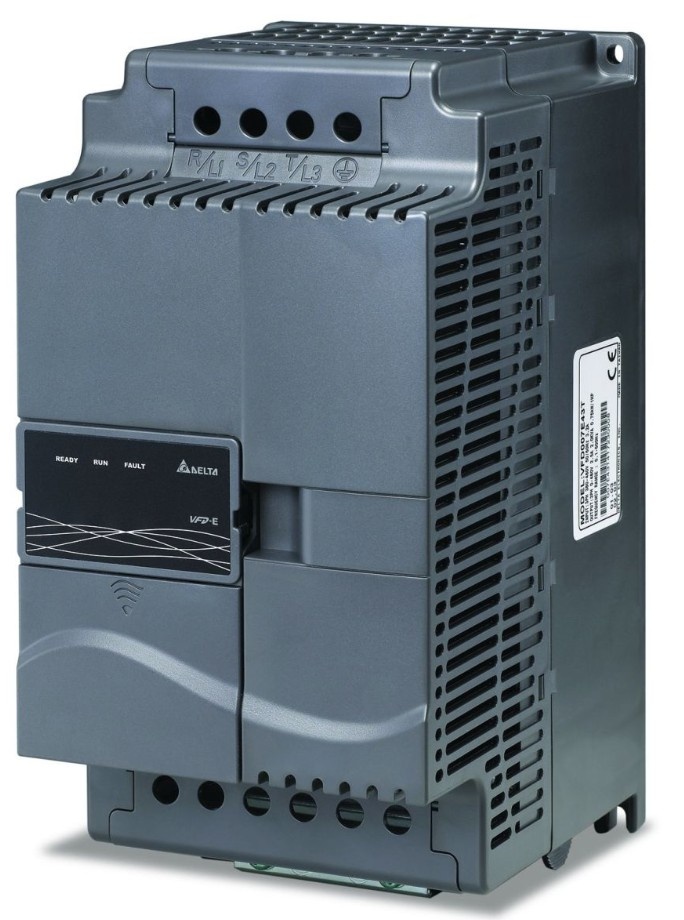 FREKVENČNÍ MĚNIČ DELTA ELECTRONICS VFD-E 7,5KW 3x230V