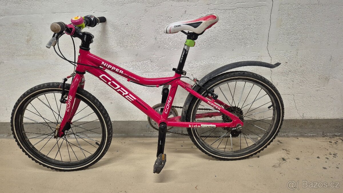 Dětské lehké kolo Core Nipper 20"