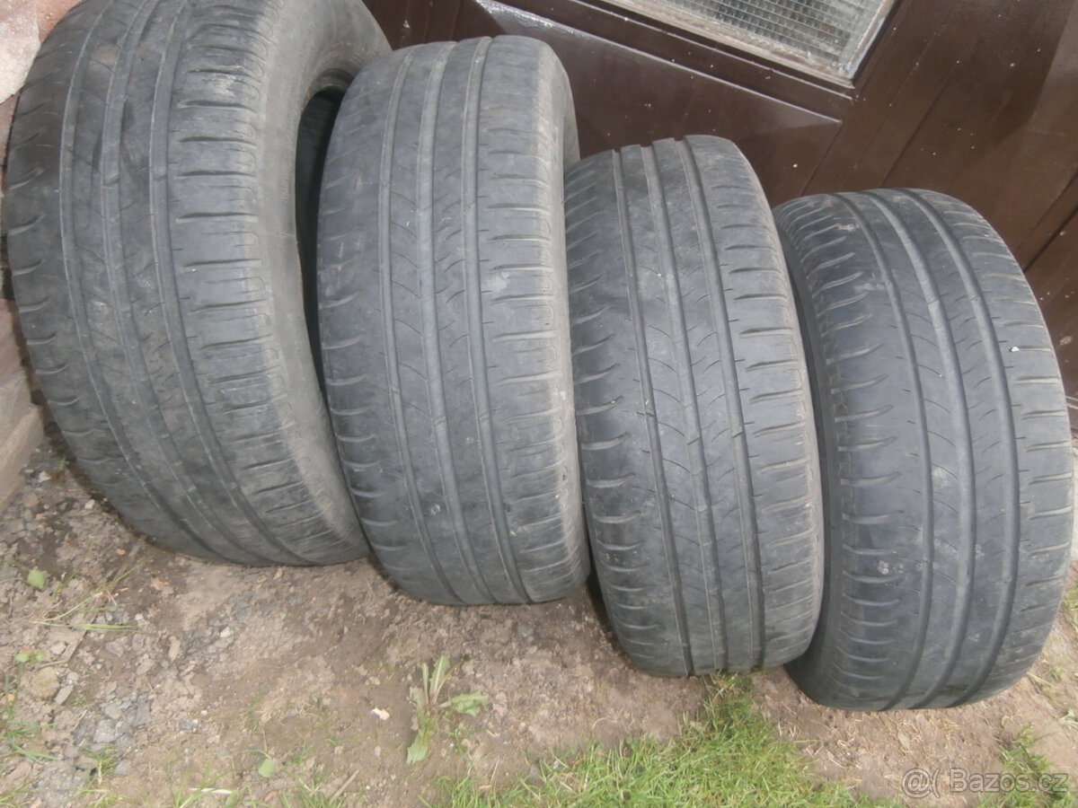 Letni pneu Michelin energy 205/60 R15