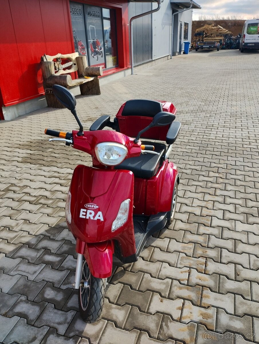 Elektrická tříkolka SELVO