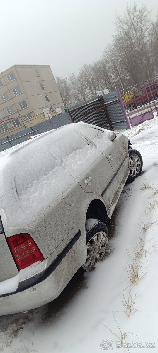 Škoda Octavia 1 66kw rok 2004