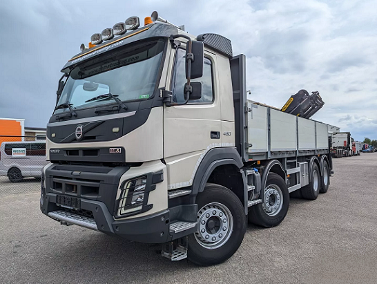 Volvo FMX 460 8x4 - valník s hydraulickou rukou