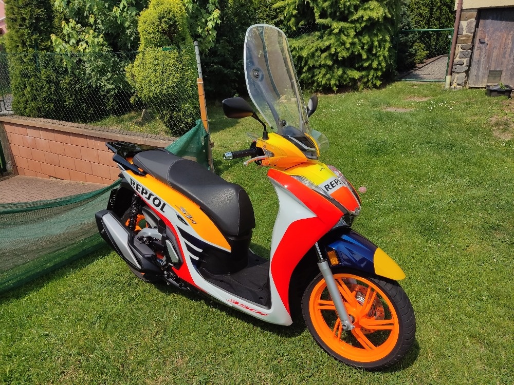Honda SH 350 i REPSOL Limited edition (2022) po servisu