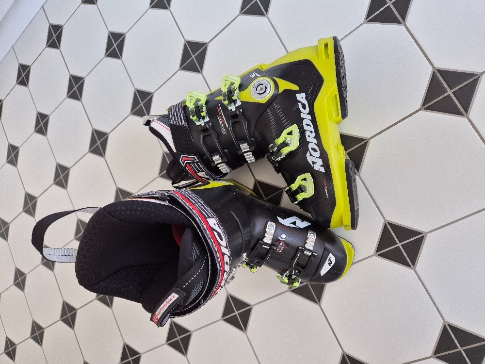 Lyžáky NORDICA SPEEDMACHINE InfraRed - flex 110