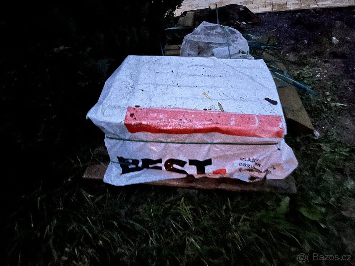 palisáda Best premium 110x110x400, pískovcová