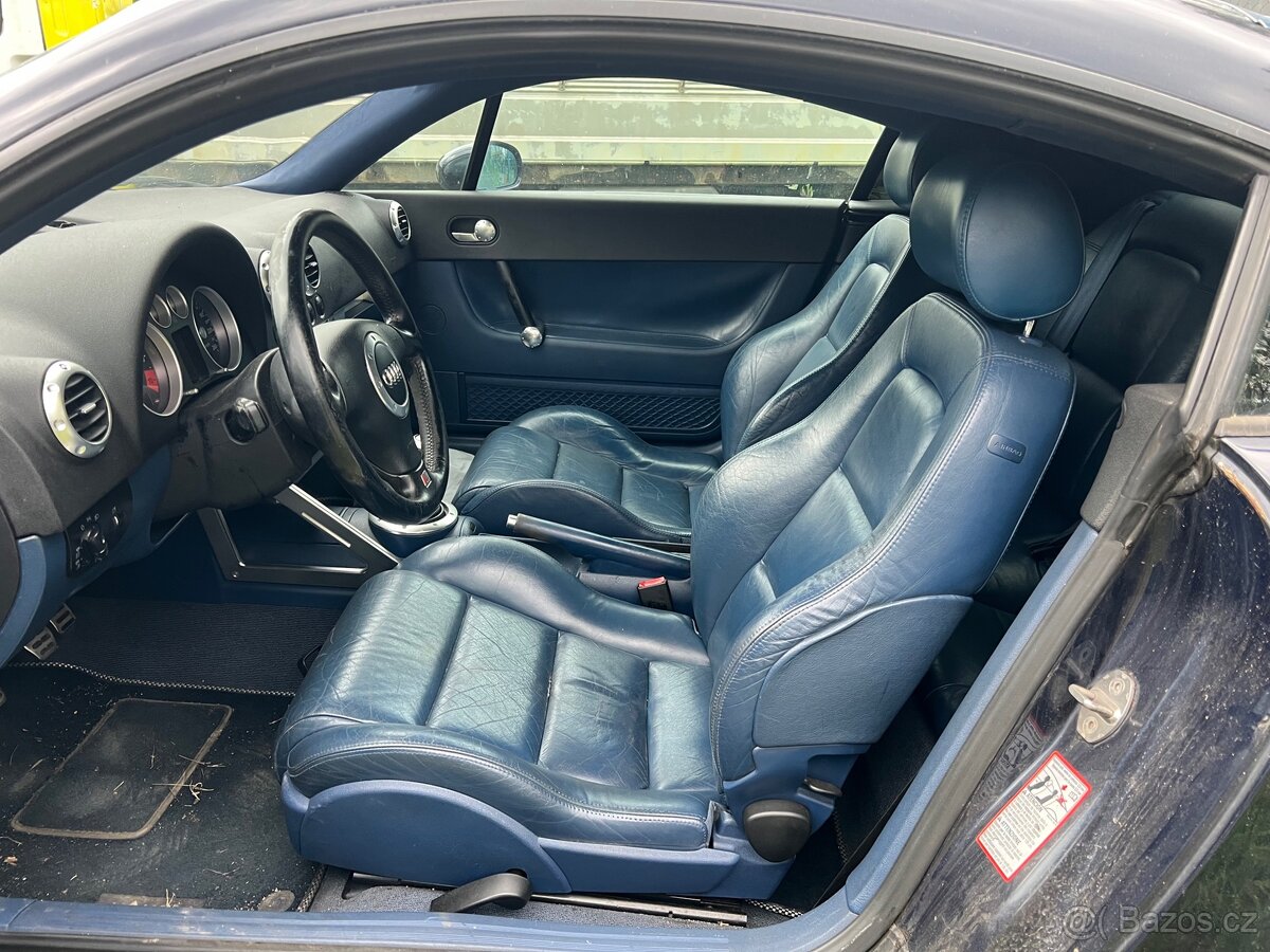 Interiér Audi TT
