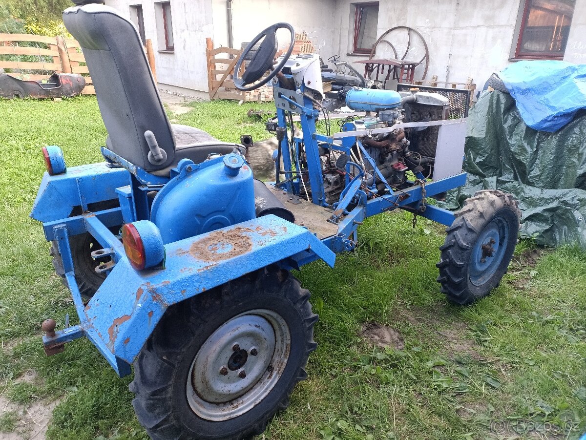 Malotraktor - škoda