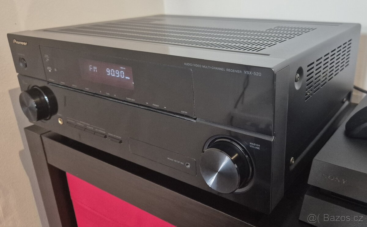Pioneer VSX-520