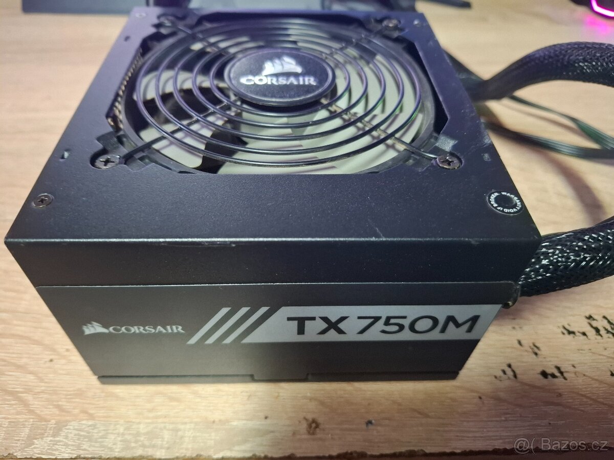 Corsair tx 750m 750w