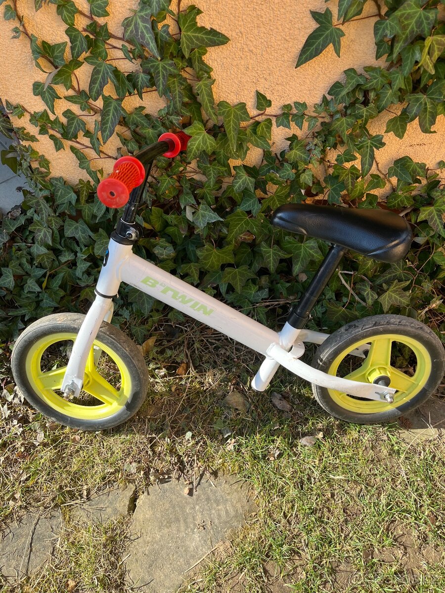 Odráželo B-Twin