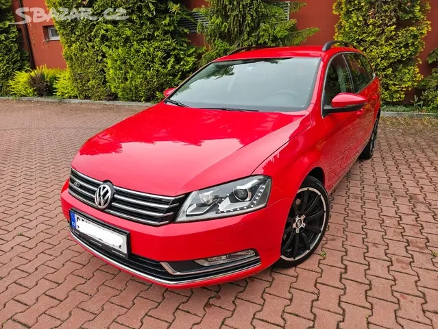 VW Passat 2.0 TDI 103kW,Xenon,Navi,Tažné,Manuál.