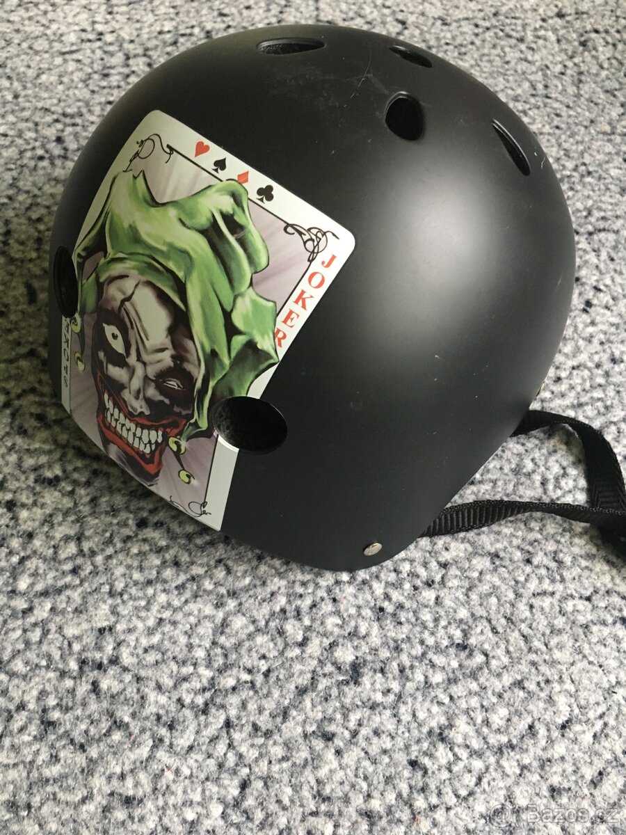 Ochranná helma zn.Spokey Joker vel.M