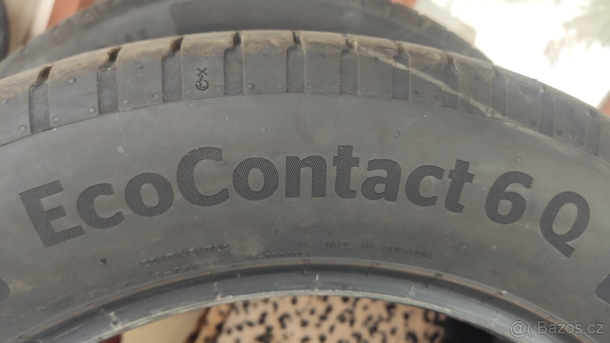 Continental 215/60 R18