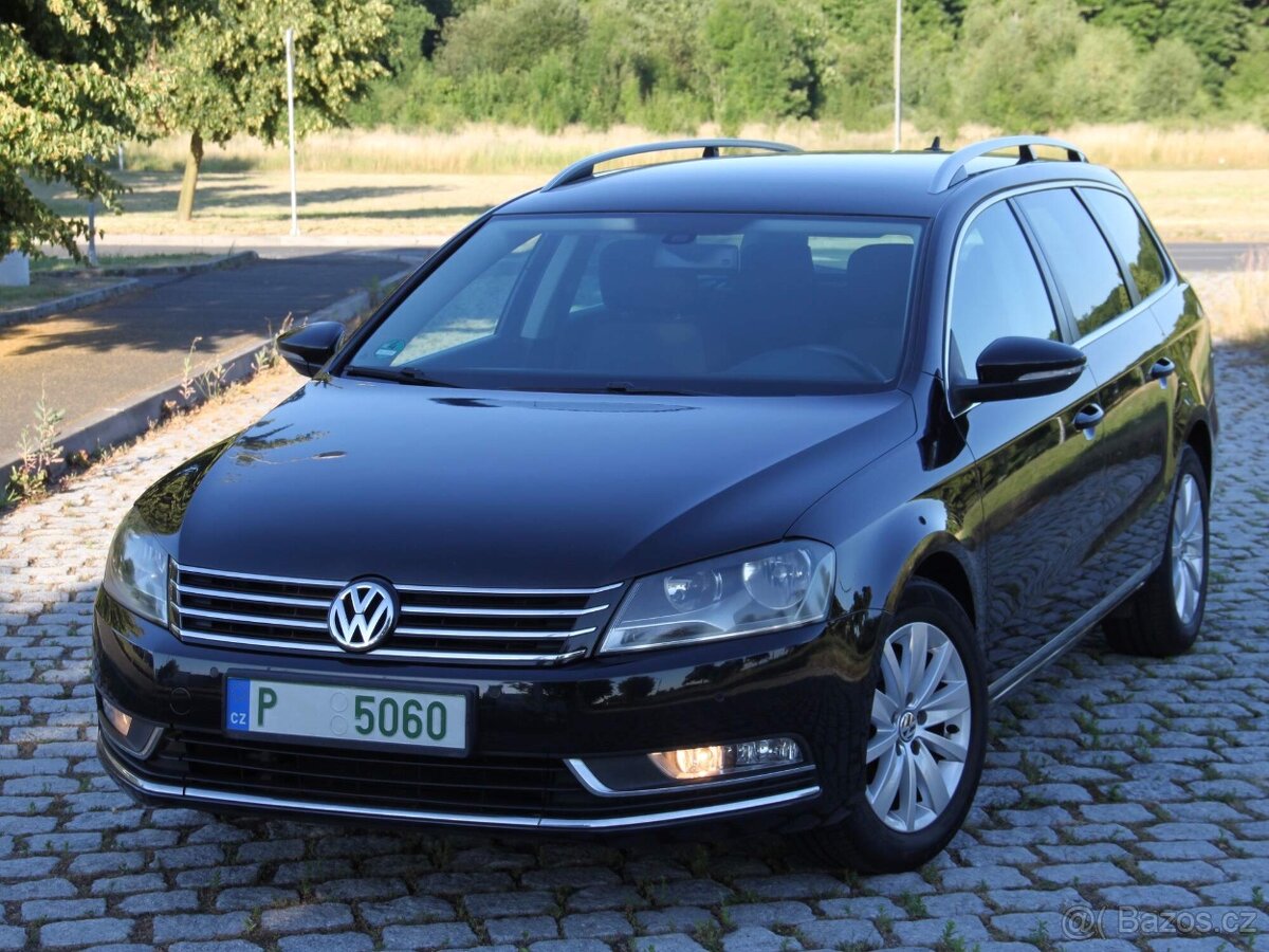 VW PASSAT B7,2.0Tdi-103kw,6st.M,Comfort,NEZ.TOP,Výhřev,PDC